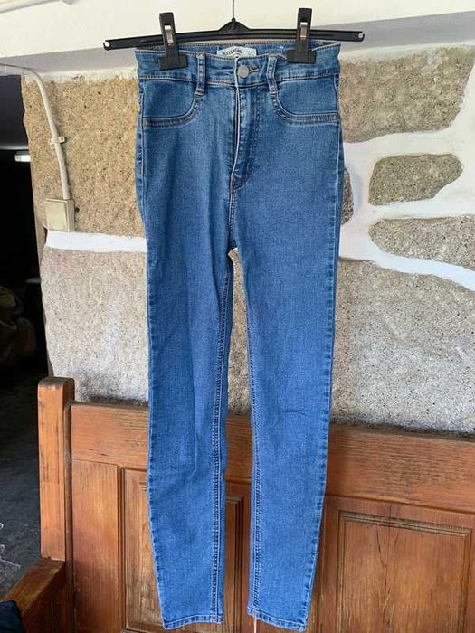 Calças de ganga lavagem média Pull&Bear