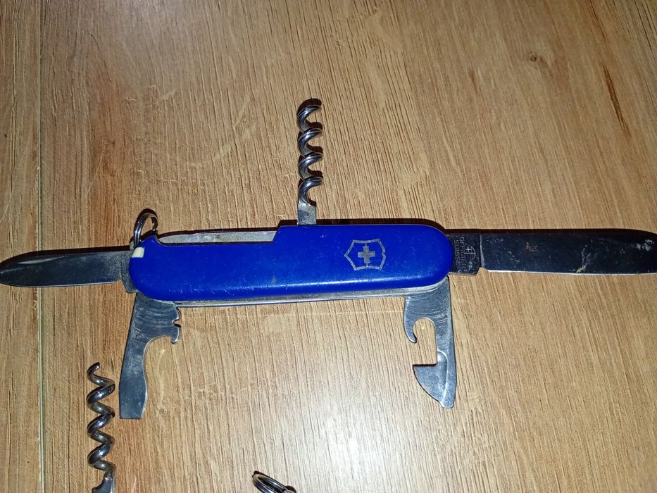 Scyzoryk Viktorinox  2szt