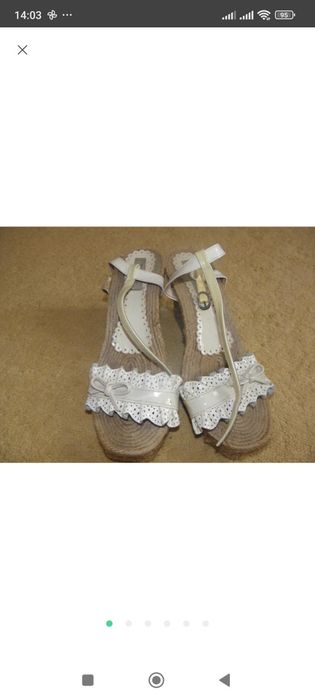 Шлепанцы босоножки