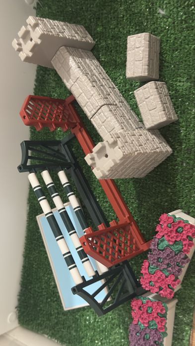 zestaw przeszkód schleich