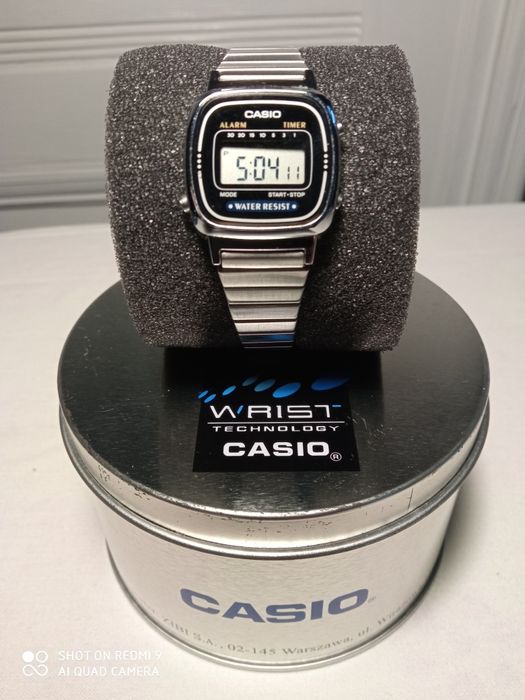 Damski zegarek Casio LA670W