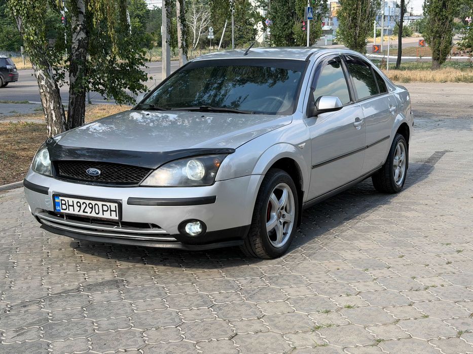 Продам Ford mondeo lll 2002р 2.0 газ-бенз 4-пок механика.