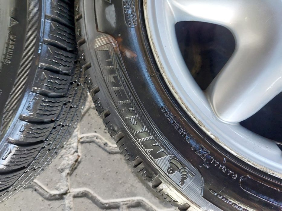 Jantes Mercedes R16 Com Pneus 205/55 Furação 5X112