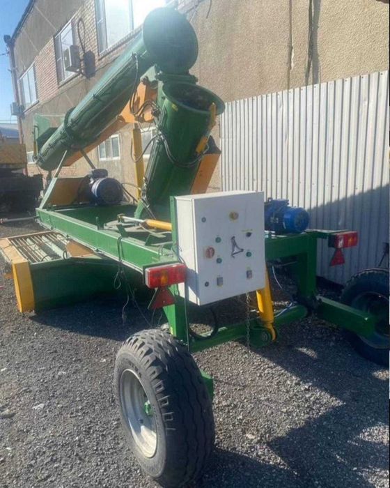 Мобільний розвантажувач, завантажувач вагонів РВМ 180