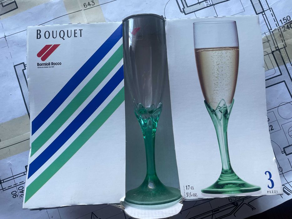 Bormioli Rocco Bouquet Szkło kolorowe włoskie