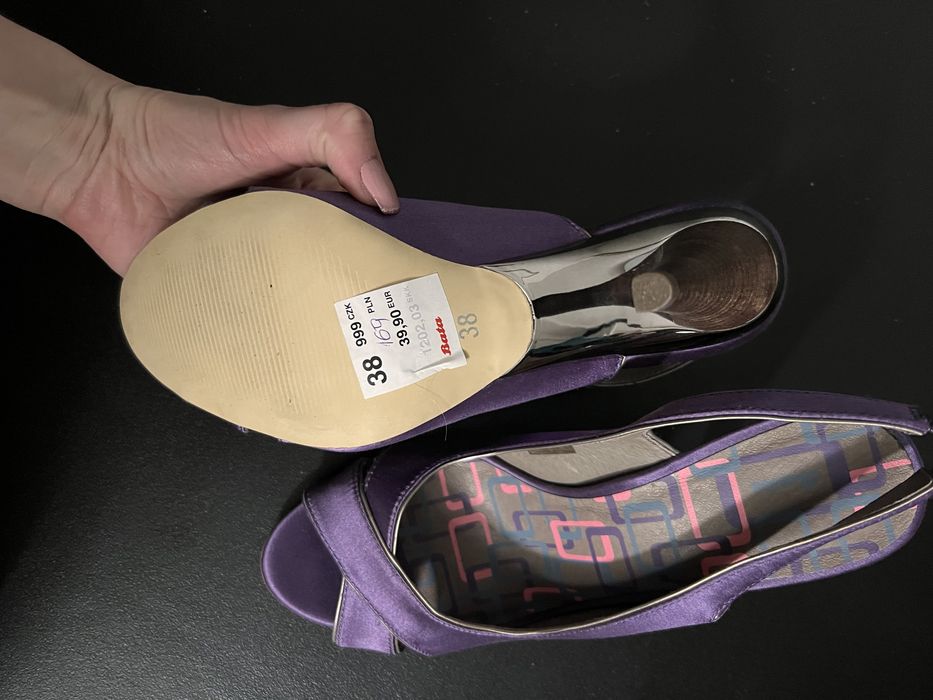 Buty bata sandały na obcasie 38 nowe