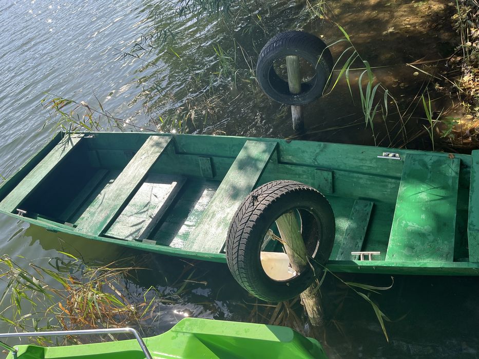 Drewniana Łódka z wioslami