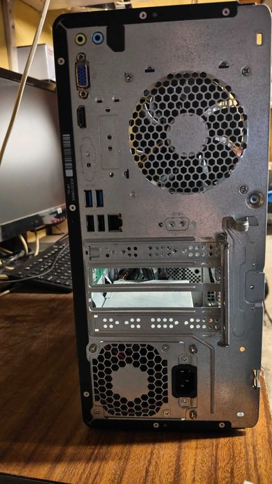 Desktop Ryzen 3 3200/8gb