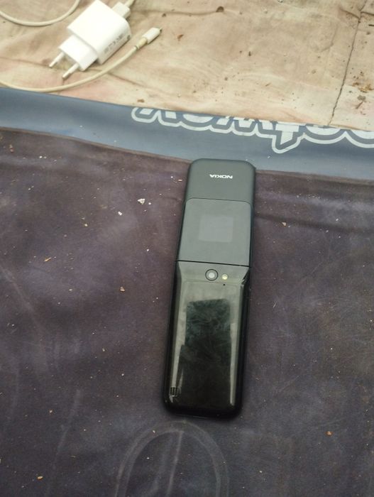 Nokia Mobile Phone with Keypad63825182578435121