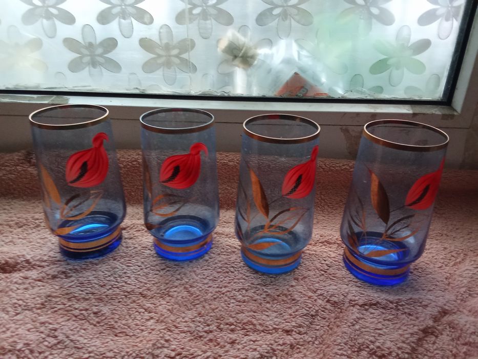 Шедевр и дешево.Фужери. Богемия ГДР.Свадебние 0.5 л;0.4л;0.3л;0.2л.Хру