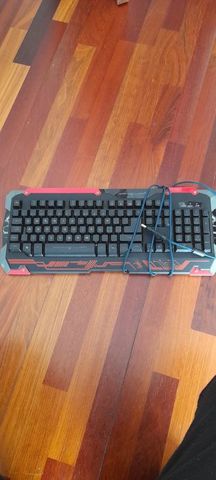 Teclado com leds