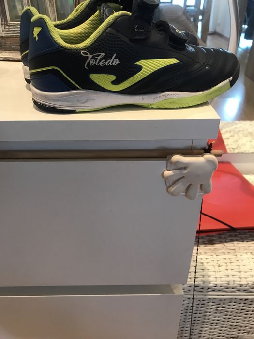 Tenis Marca joma numero 33