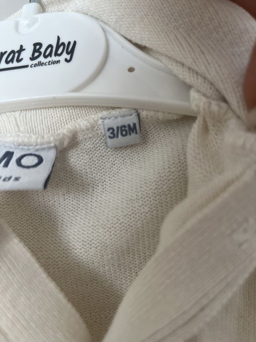 Кофтинка на гудзиках