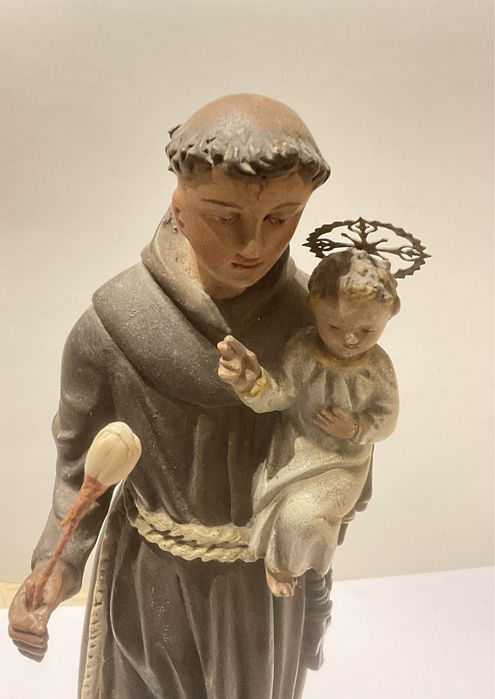 Antigo Santo Antonio em madeira