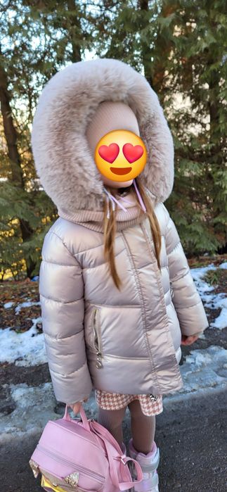 Зимова куртка для дівчинки