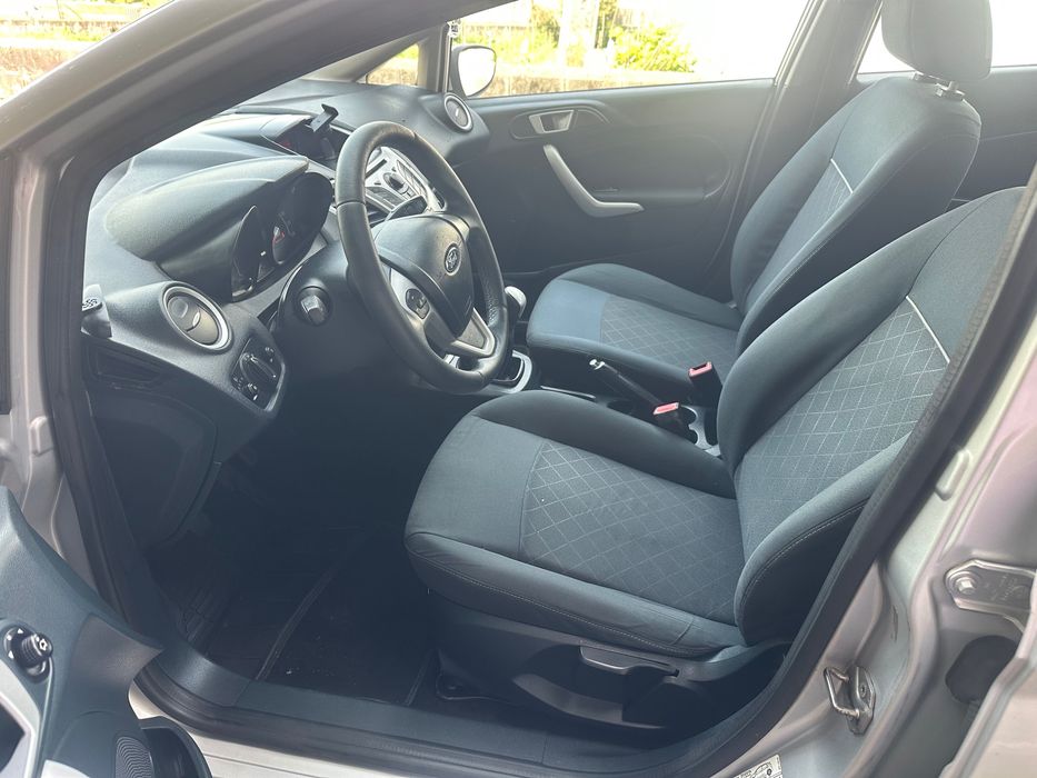 Ford Fiesta Gasolina 2012