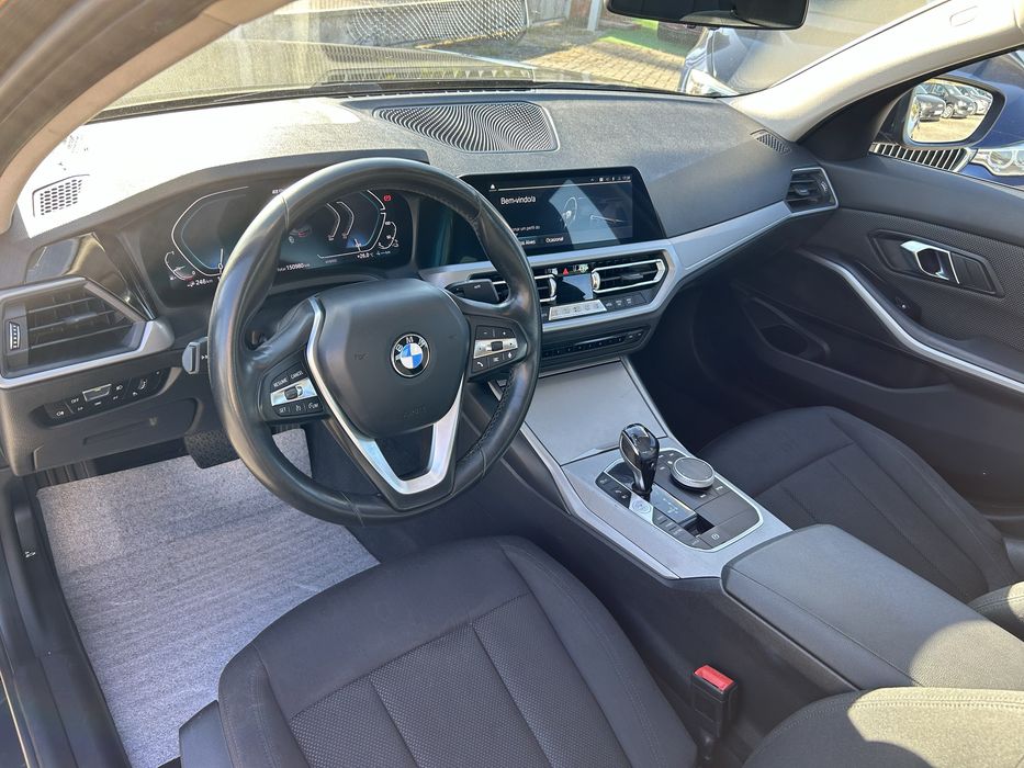 BMW 330e - Nacional com Garantia