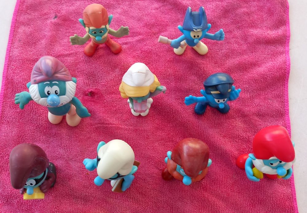 CRIANÇA BRINCAR ou COLECÇÃO os STRUMPFS ou SMURFS. Casa Quarto Sala Cozinha Colecionar.