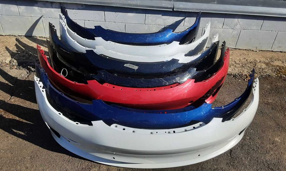 Tesla Тесла model 3 бампер передній оригінальний