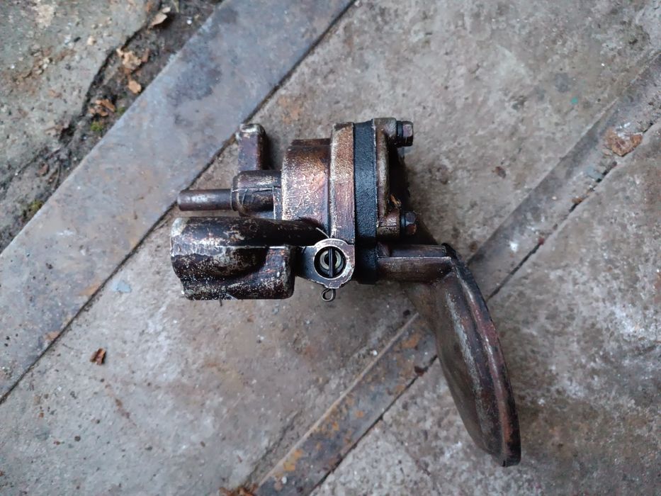 Масляный насос ГАЗ 24