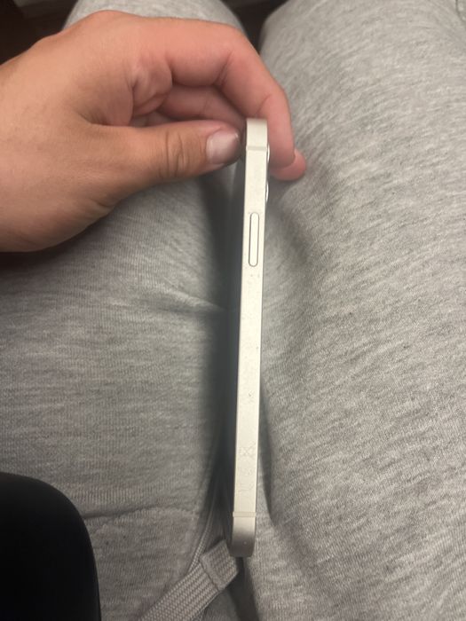 Iphone 12 como novo troco por algum veiculo eletrico que anda