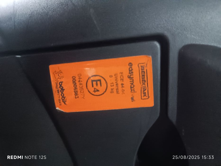 Cadeira/Ovo Auto Bebecar Easy Bob – Dos 0 aos 13kg – Excelente estado