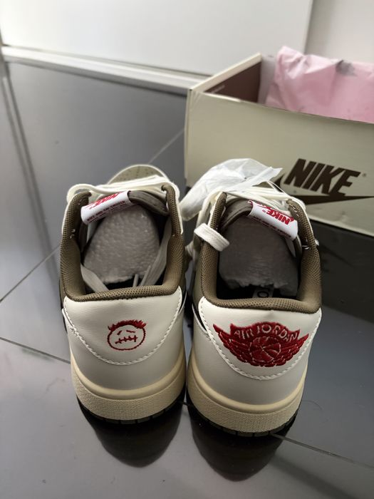 Tenis Travis Scott Air Jordan 1 low