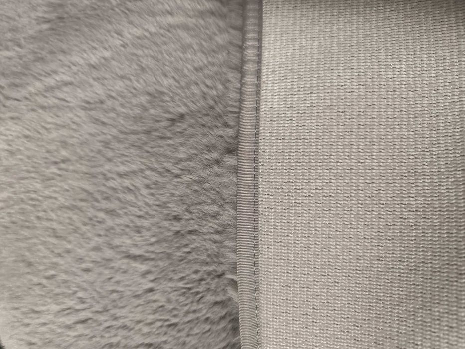 Tapete cinzento de pêlo curto fofinho, medidas 1.60x2.25m