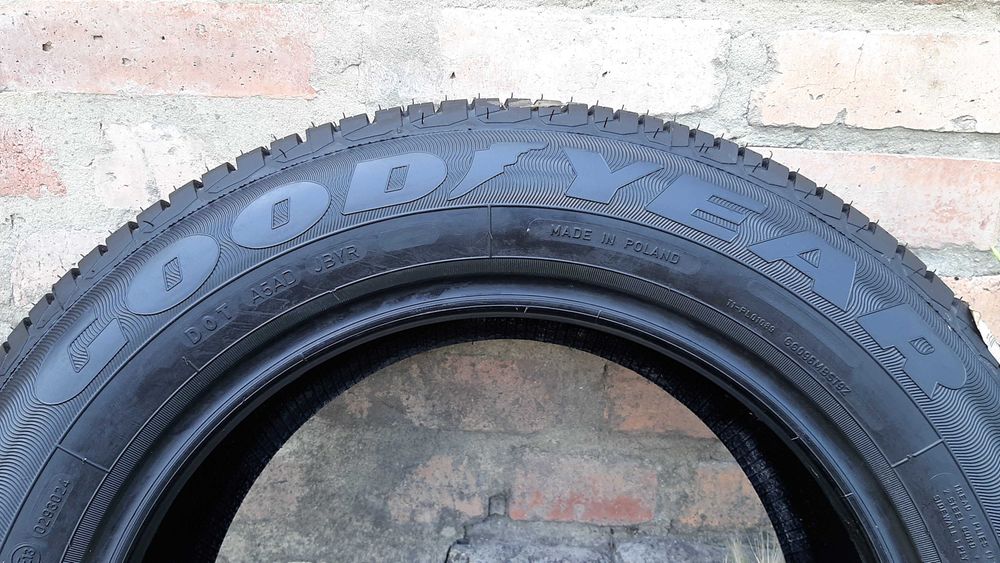 Нові покришки Goodyear GT3 - 185/65 R15 пара