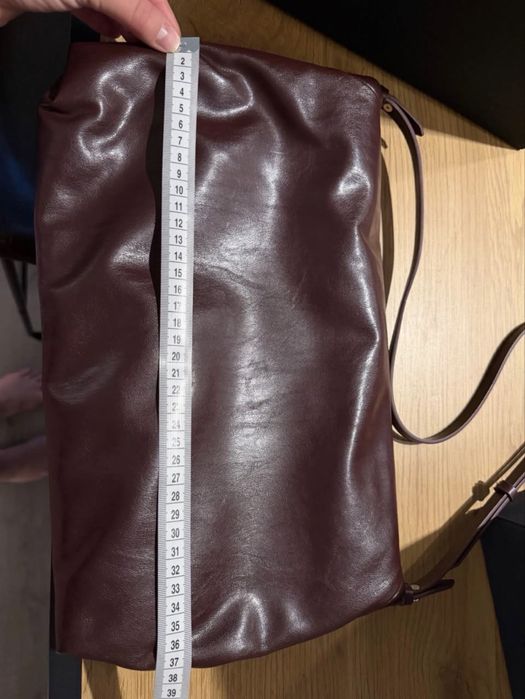 новий клатч Zara