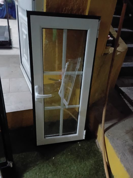 5 janelas alumínio vidro duplo quadriculado abrir oscilobatentes 1 folha
