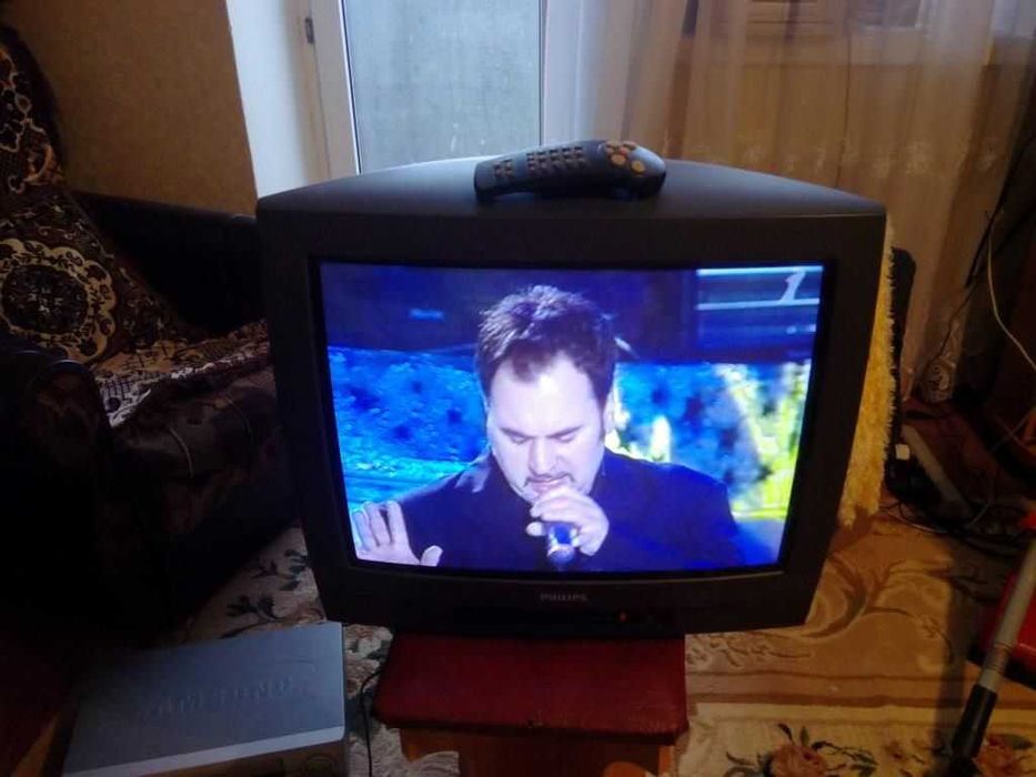 телевизор Philips
