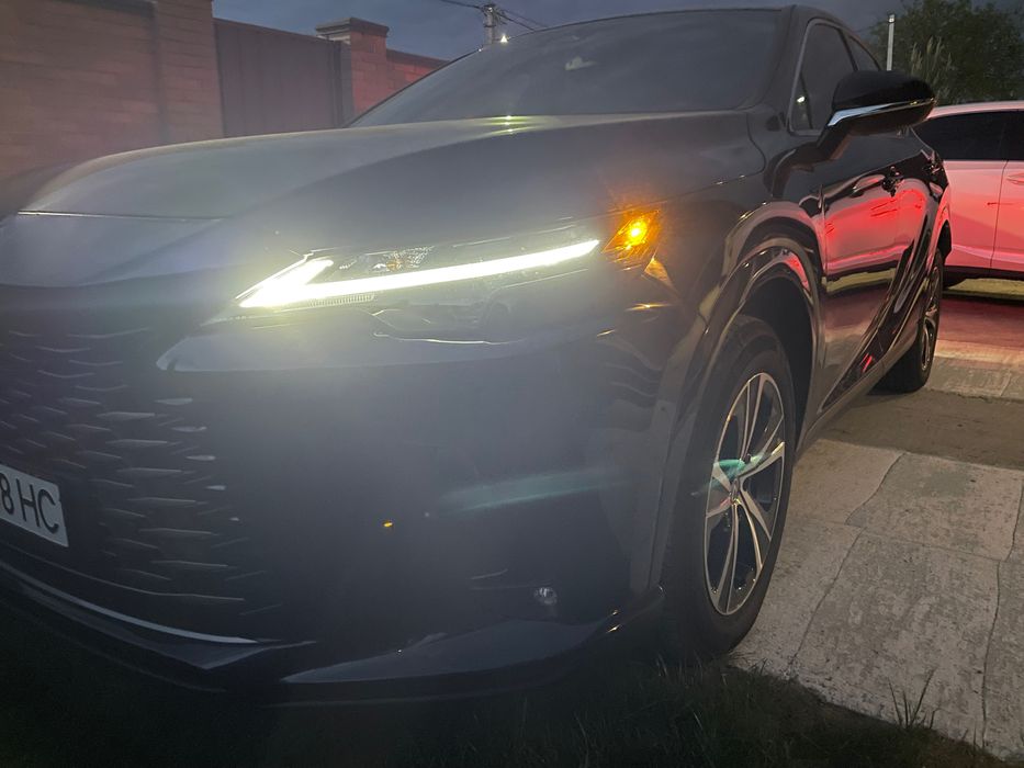 Lexus RX 350 2023г