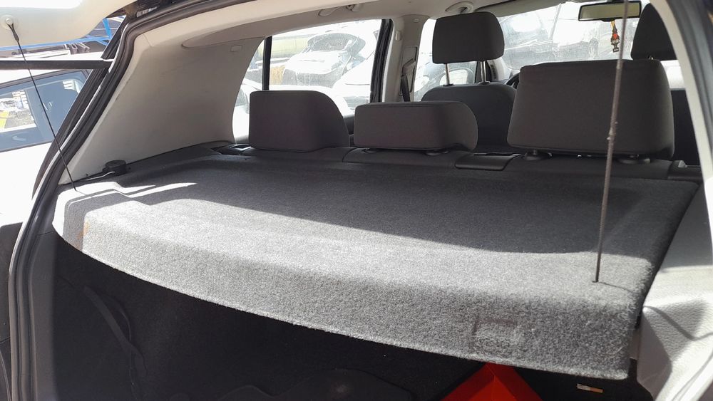 Chapeleira / tampo da mala VOLKSWAGEN Golf V (1K1)