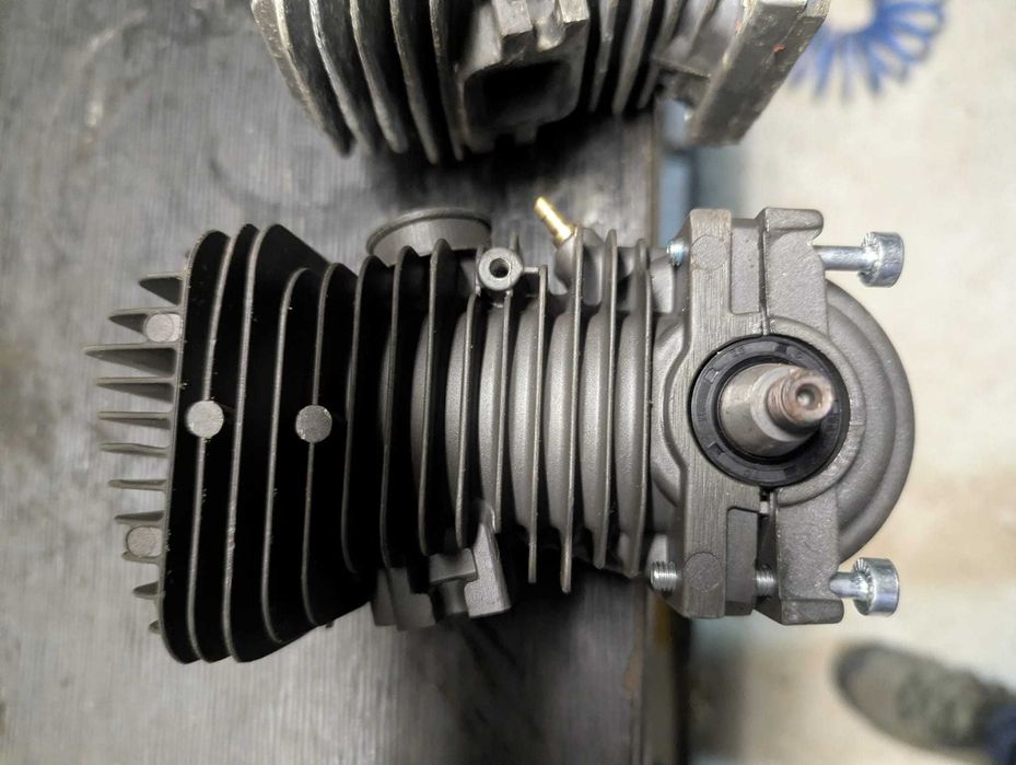 Motor parcial Stihl 025 – bloco usado + bloco/biela/pistão/carter novo