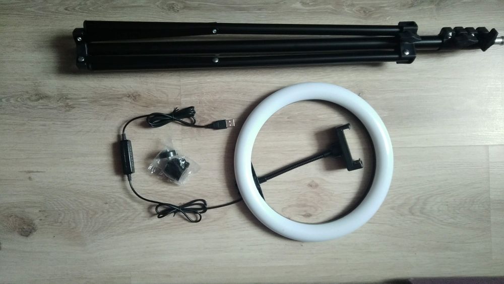 Набор блогера 6в1.Кольцевая лампа+Штатив 2м+Держатель+ВТпульт+Петличка
