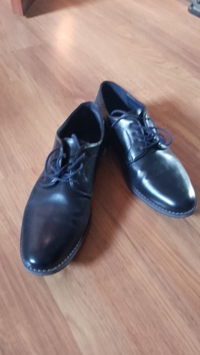Buty wizytowe roz. 43 Lanetti