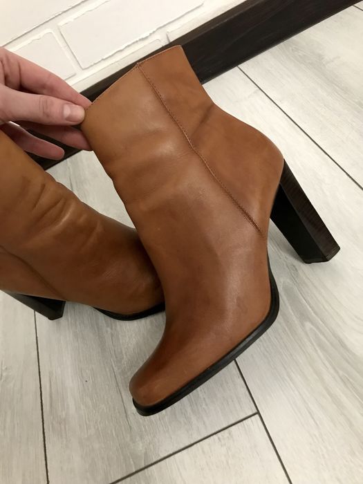 Шкіряні ботінки