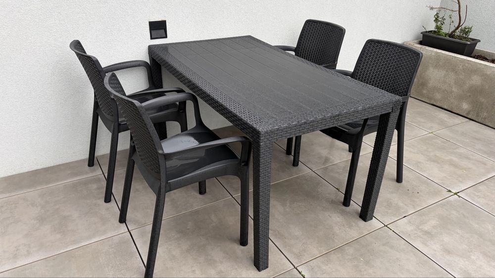 Mesa e 4 cadeiras esplanda rattan