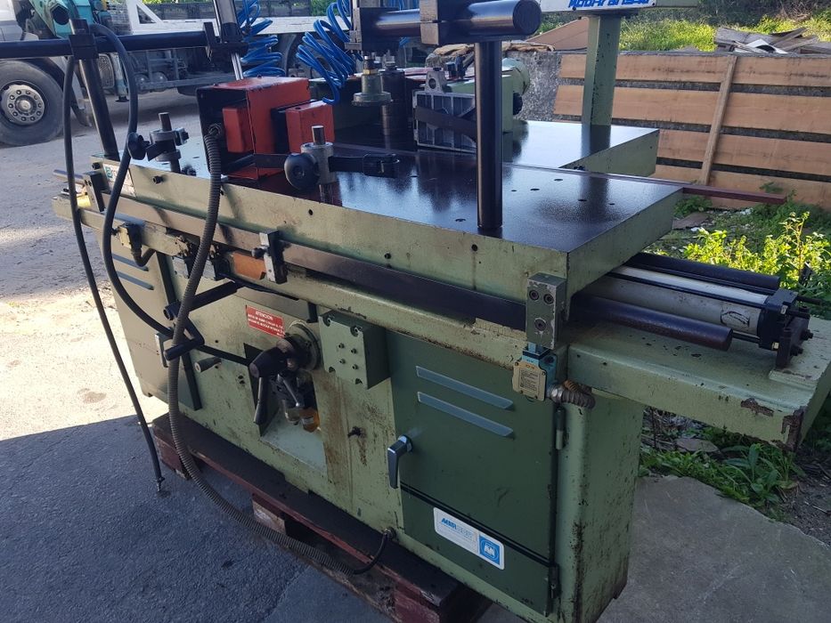 Tupia copiadora com carro de respigar maquinas de carpintaria
