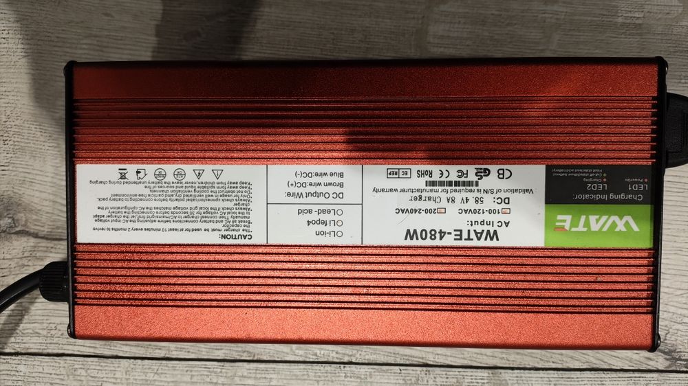 Зарядний пристрій для LiFePO4 48V (51.2V) 16S — 58.4V 8A (480W)
