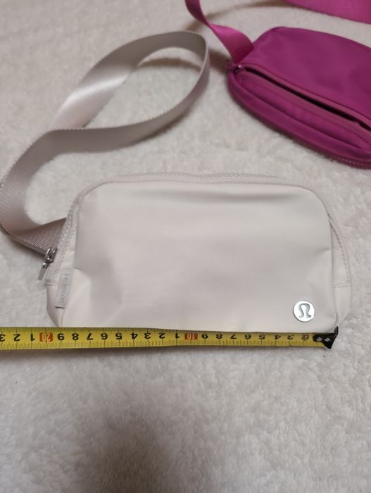 Сумка поясна кросбоді Lululemon 19*12см