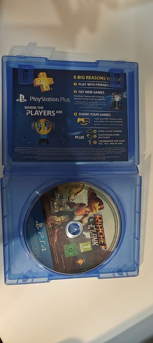 Ratchet & Clank - PS4 - VENDO OU TROCO