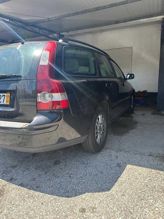 Volvo V50 1.6D 2006 – Avariada – Para Reparação ou Peças