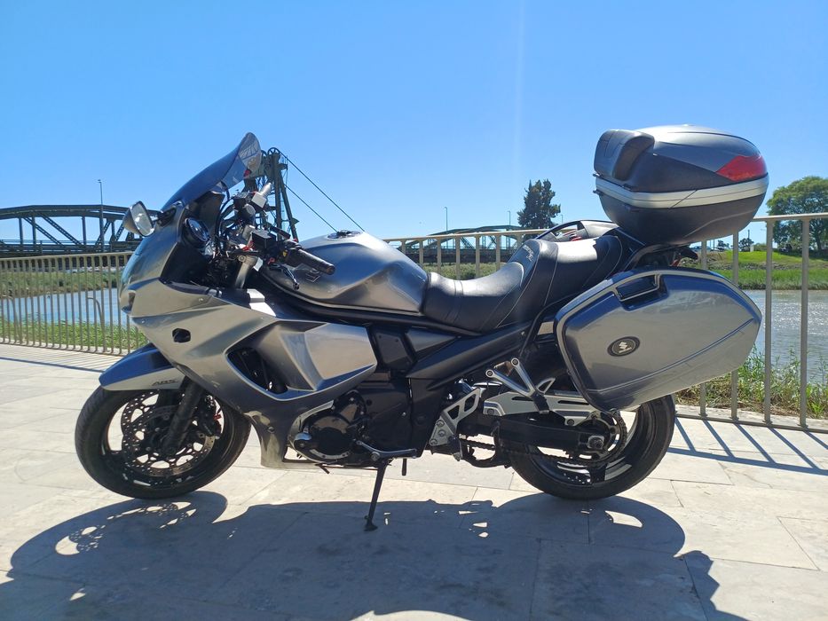 Suzuki GSX1250FA 2011