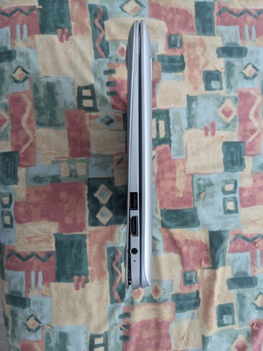 Ноутбук планшет HP 4/128