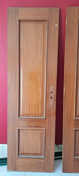 Portas interiores de madeira