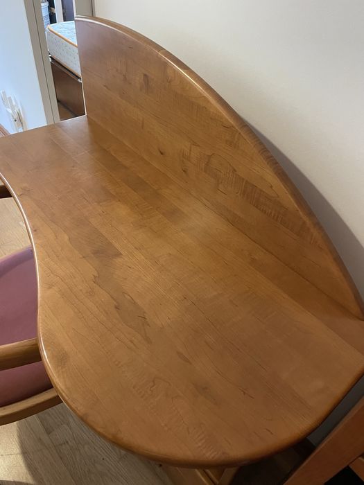Conjunto Secretária de Trabalho em Madeira + Cadeira Estofada