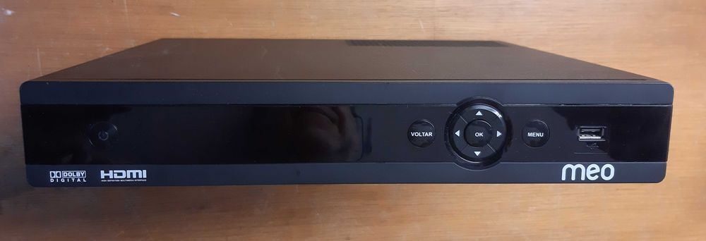 3 Equipamentos TV Cabo