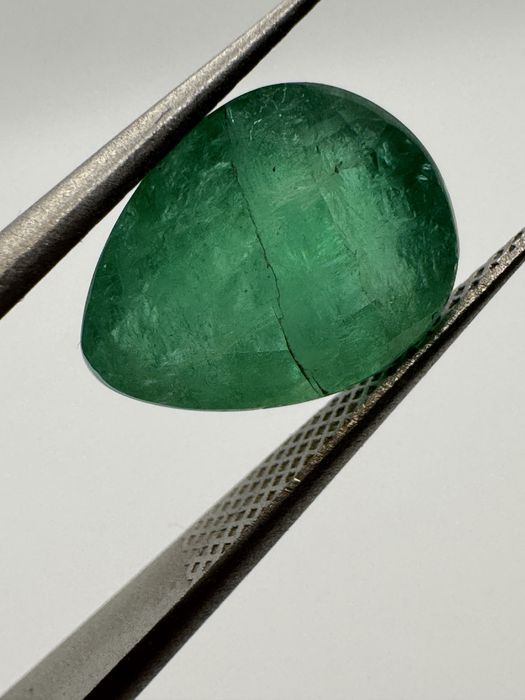 Naturalny Szmaragd z Zambii 2,87 ct Certyfikat ICA GemLab Szlif Gruszka